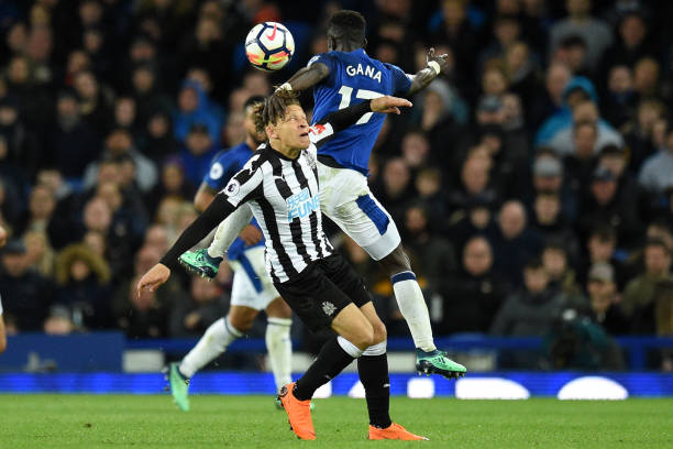 以平局告终 以平局告终